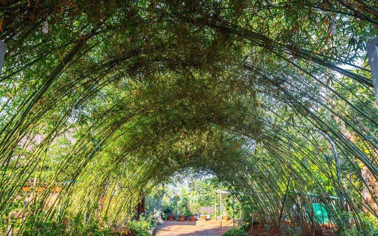 Phuong Nam Gia Trang Farmstay Gia Nghĩa Eksteriør bilde