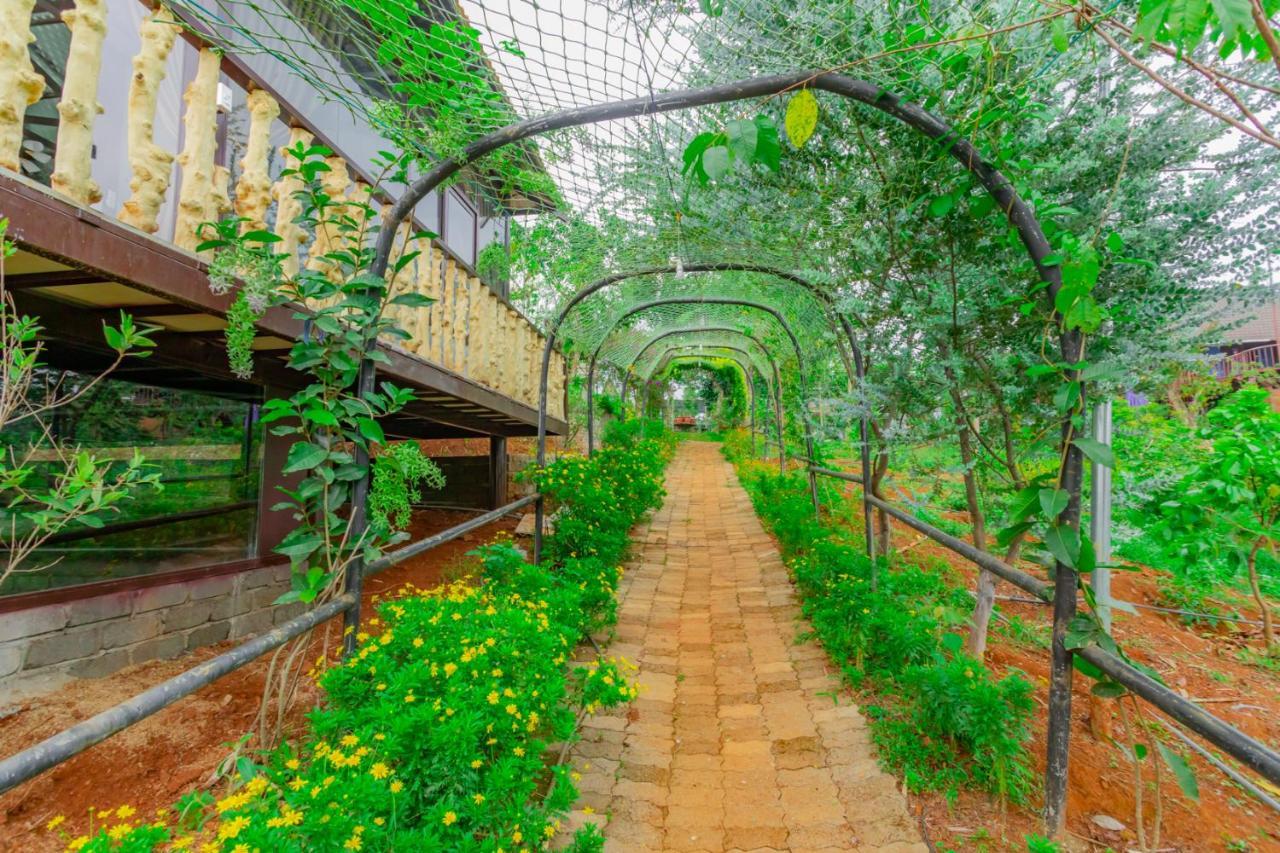 Phuong Nam Gia Trang Farmstay Gia Nghĩa Eksteriør bilde