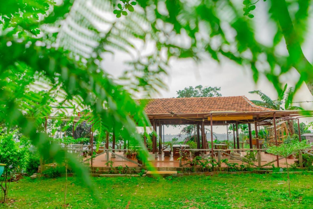 Phuong Nam Gia Trang Farmstay Gia Nghĩa Eksteriør bilde